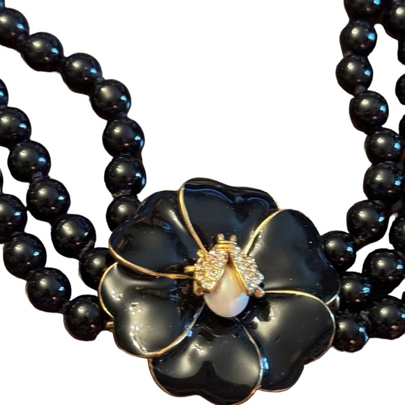 Stella & Dot Black Kelly Pearl Flower Clasp with Pavé Ladybug Necklace - Picture 2 of 13
